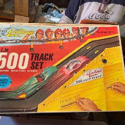 Antique Dealer Liquidation Auction out of Kechi Kansas - Shipping is Available