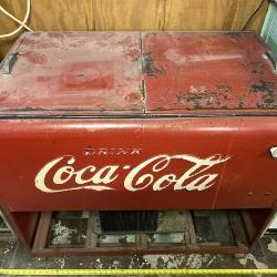 Vintage Coca-Cola cooler, unknown if works. 40.5