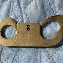 Thumb Cuffs - No Key