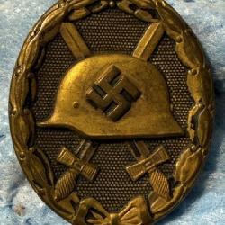 WWII German Wound Badge - Bronze (Hollow Back)