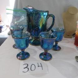 CARNIVAL HARVEST GRAPE PITCHER WITH