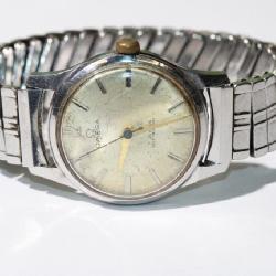 Vtg. Omega menï¿½s wristwatch, automatic stainless