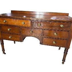 18TH CENTURY MAHOGANY SIDEBOARD