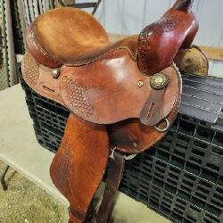 nice western saddle