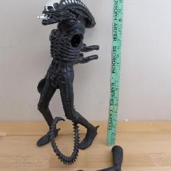 Vintage Large Alien Xenomorph Action Figure Toy