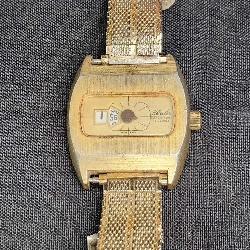 Buler Super Nova Gold Tone Jumo Hour Digital Watch