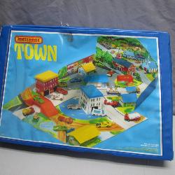 Matchbox Town Playset With Accessories