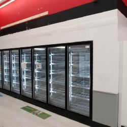 16x28x8 Walk-in Dairy Cooler W/8 Doors And Carts