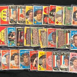 Online Sports Card Auction with Baseball Cards, Football Cards & Basketball Cards - Shipping is Available