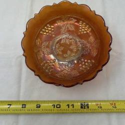 vintage Fenton Marigold Carnival Glass bowl in