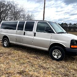 Chevrolet Express Van