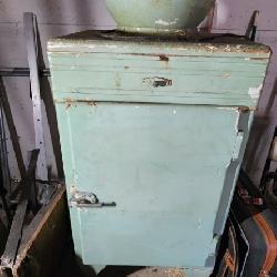 1927 GE Monitor Top Refrigerator