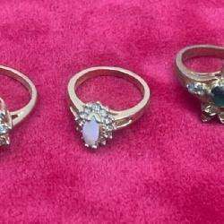 Gold toe earrings with rhinestones 18 karat