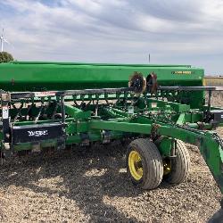John Deere 750 Drill
