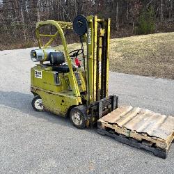 Clarklift 4000lbs Forklift
