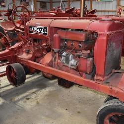 Farmall F-20 Tractor