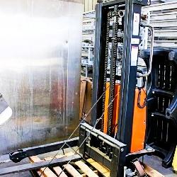 2021 Noblelift Spn22-98 Semi-electric Stacker