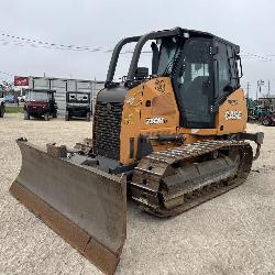 2023 Case 750M Crawler dozer. ONLY 646 hours!