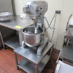 Hobart 20-quart Mixer With Bowl, Whip, Hook