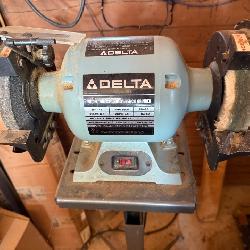 Delta Bench Grinder
