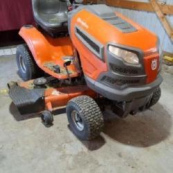 Husqvarna YTH24V54 riding lawn mower runs. 370
