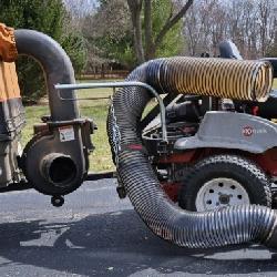 Exmark Zero Turn Mower with DR Leaf & Lawn Vacuum 