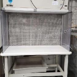 NuAire AireGard ES Horizontal Laminar Flow Unit