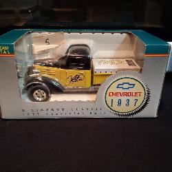 Antiques & Collectibles Online Estate Auction - We Ship!