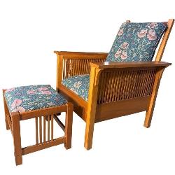 SIGNED STICKLEY CHERRY ARTS & CRAFTS CHAIR/OTTOMAN