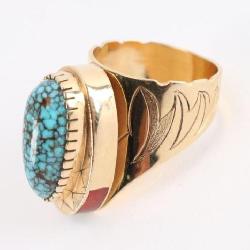 14K Gold & Turquoise Ring.
