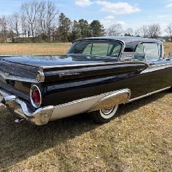 1959 Ford Skyliner
