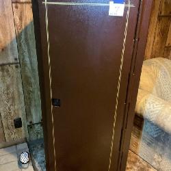 Bear Safes Gun Safe—with 2 keys