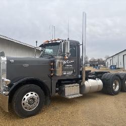 1129 2006 Peterbilt 379 Day Cab Truck Tractor img1