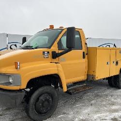 60019 2005 Chevrolet C4500 Service Truck img1