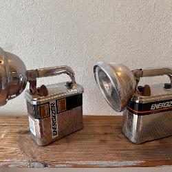 Vintage Eveready Lantern Pai