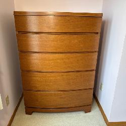Huntley Furniture 5-Drawer Dresser