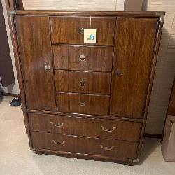 Drexel Gentleman's Chest of Drawers