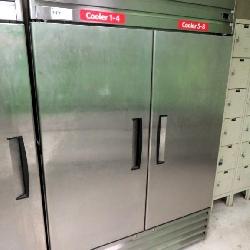 2022 Excellence Cr-43ss Self-contained 2-door Cooler
