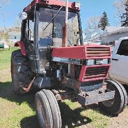 IH Case 885XL with Cab 268ci Diesel engine 2spd pt