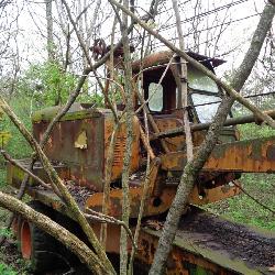 Unit #357 Crane w/ 2 buckets (needs repair-for parts or restoration)