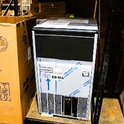 New Blue Air Bkgf49-hc Self Contained 2-door Freezer