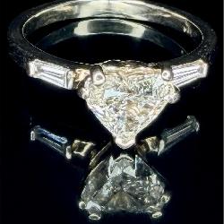 Genuine14KT Gold Heart Shape Diamond Ring