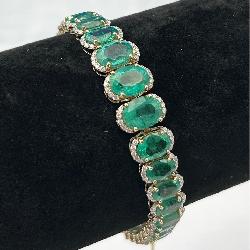 Beautiful 14K Gold, Emerald & Diamond Bracelet