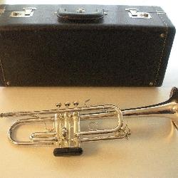 BLESSING TRUMPET W/CASE