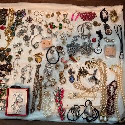 Costume/Silver/Gold