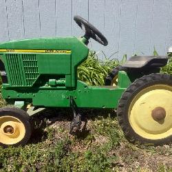 John Deere 7600 Pedal Tractor