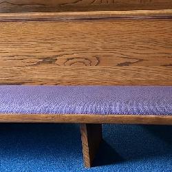 10ï¿½ Church Pew w/Purple Cushion
