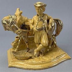 Eichwald Yellow Ware Figurine, 5.5 inches wide