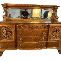 TIGER OAK WING GRIFFIN CARVED HUNTBOARD WITH
