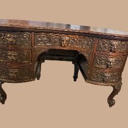 CONTINENTAL OAK HEAVY CARVED KIDNEY SHAPED DESK